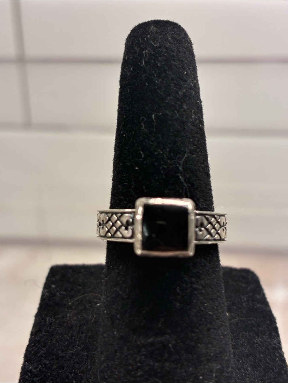 Silpada Sterling Silver .925 Ring with Black Square Stone